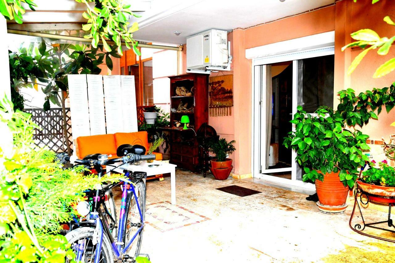 Studio On The Beach With Private Garden Agia Triada  Exterior foto