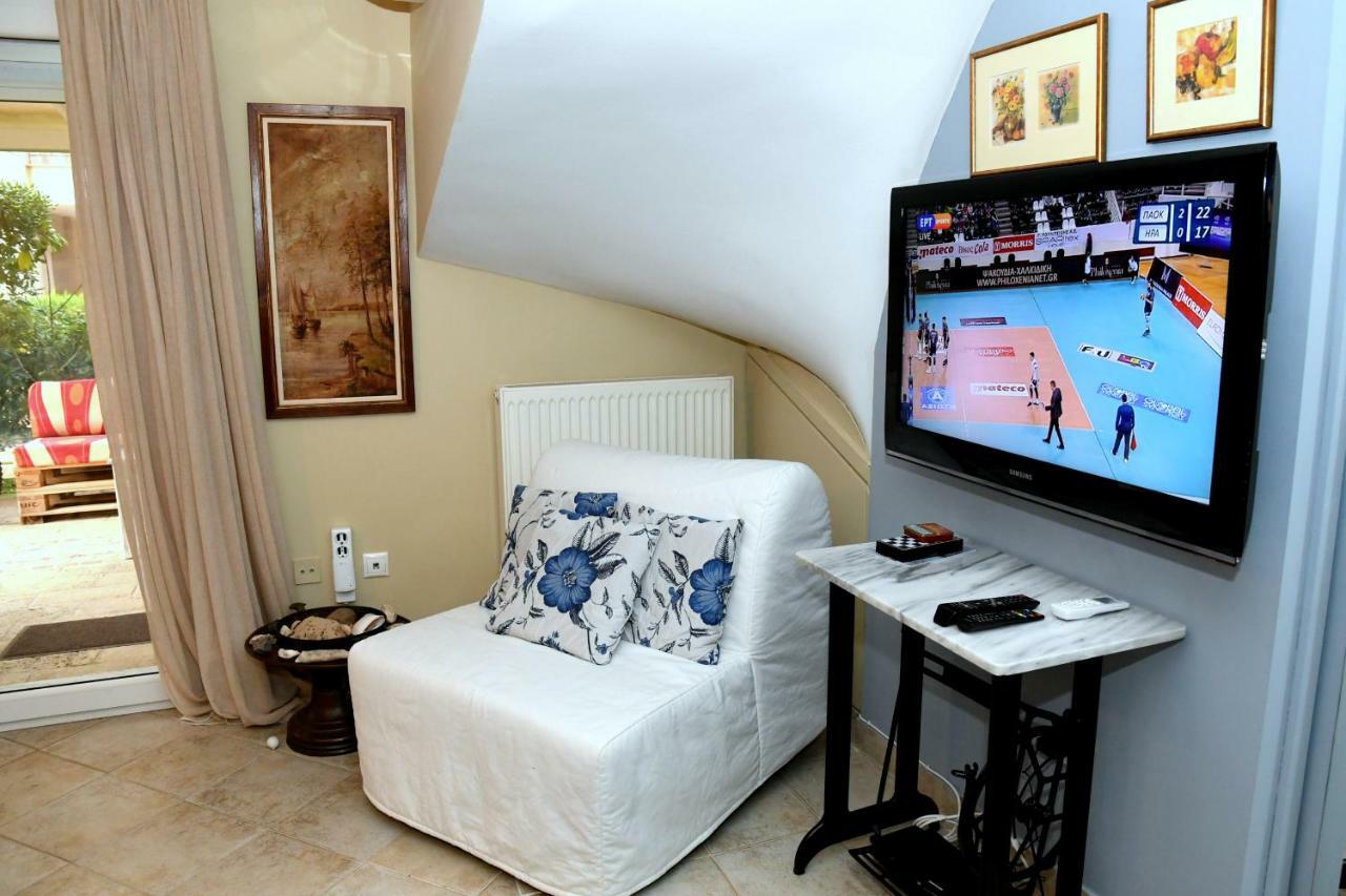 Studio On The Beach With Private Garden Agia Triada  Exterior foto